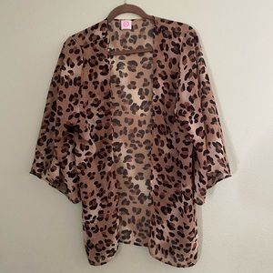 Woman’s Large Leopard Print Kimono